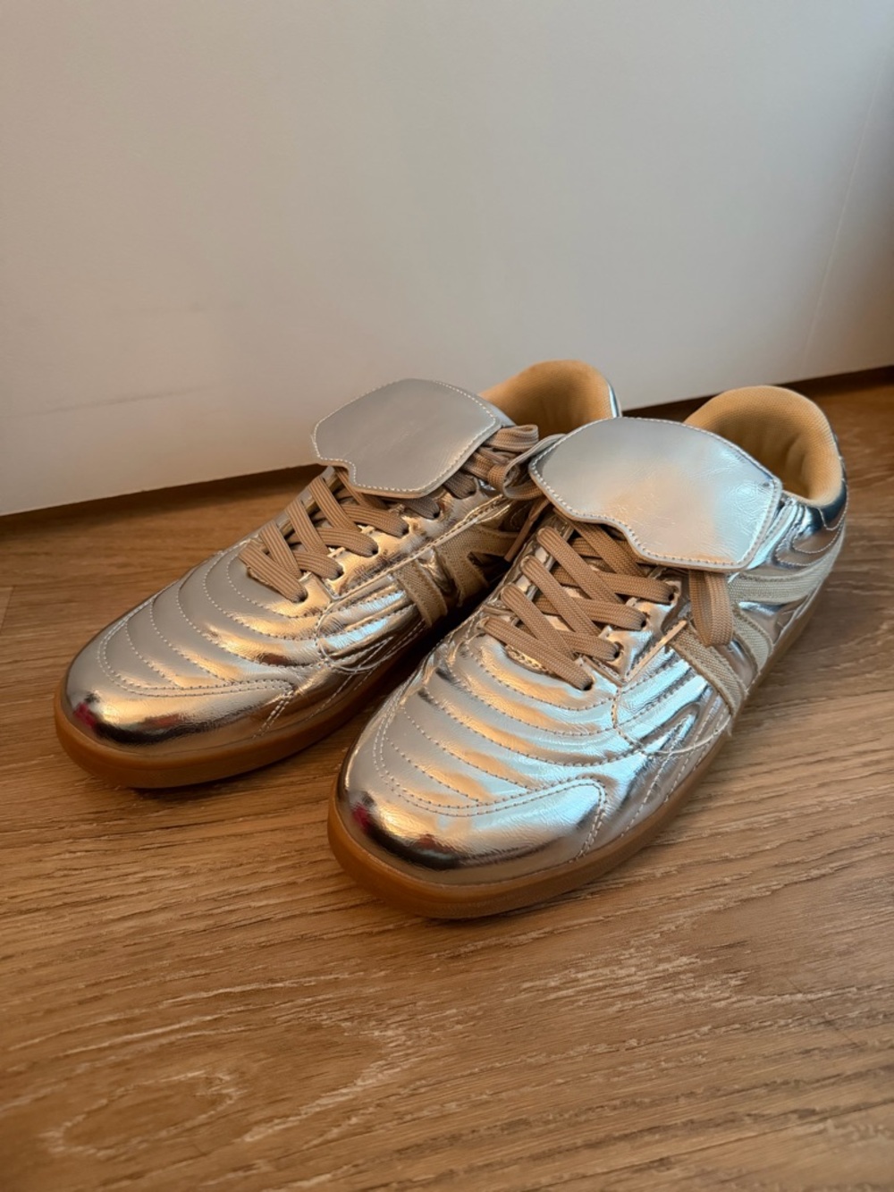 Steve Madden Metallic Silver Low-Top Sneakers with Gum Sole